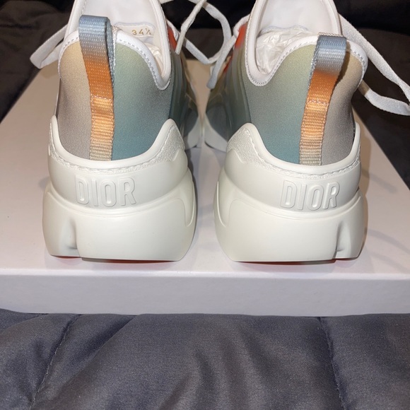 Dior , Size 35G Color Call Water Grey - Picture 7 of 8